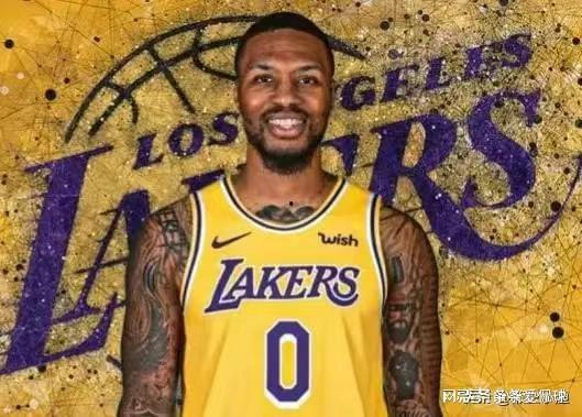 最新爆料利拉德视频,赛场风采再现，揭秘篮球巨星幕后训练  第1张